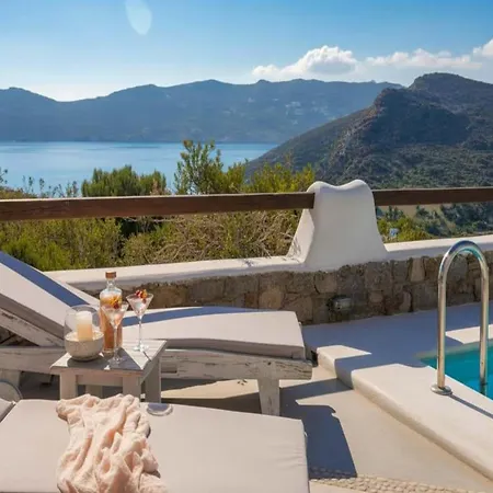 Panormos Retreat With Pool Villa *