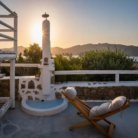 Panormos Retreat With Pool
